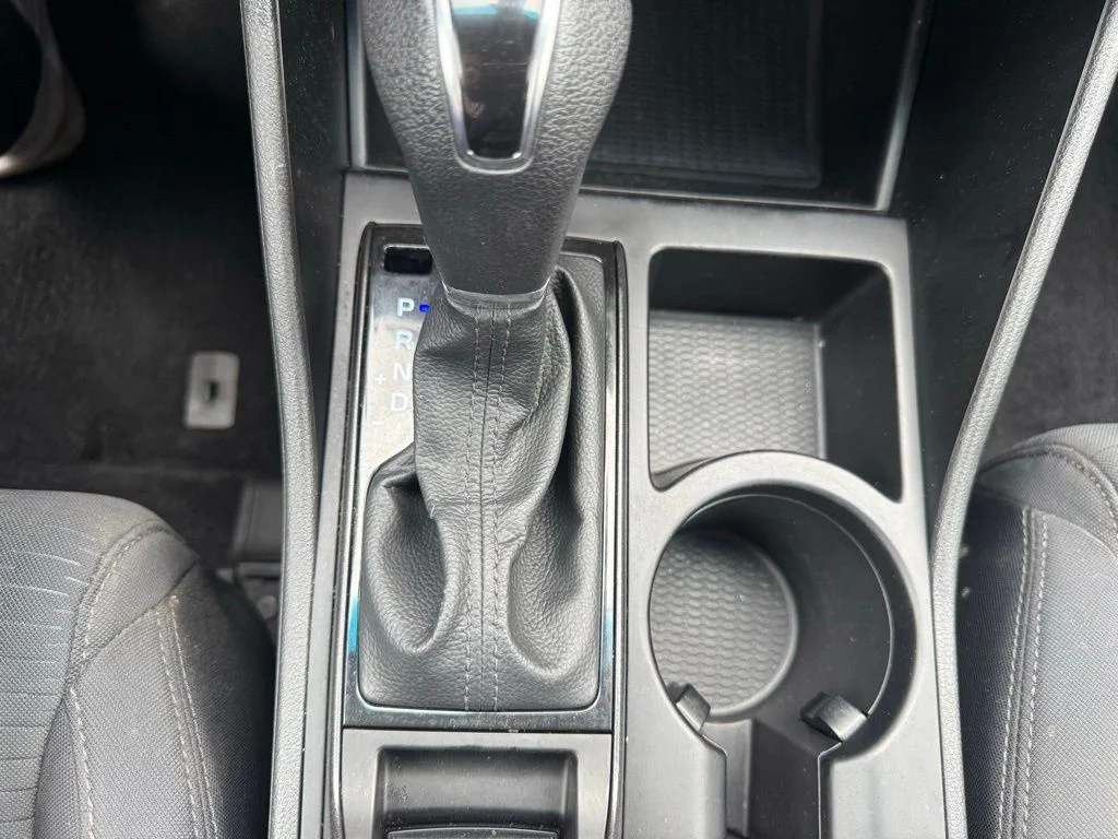 Used 2019 Gray Hyundai SEL image 23