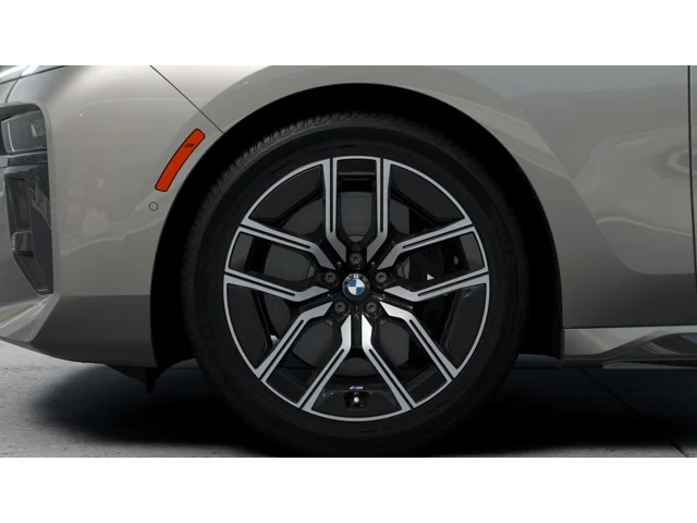 New 2026 Oxide Grey Metallic BMW 740i image 7