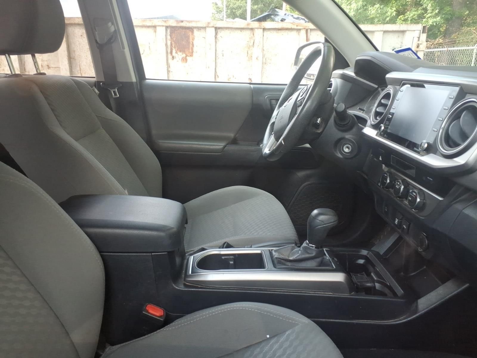 Used 2022 Magnetic Gray Metallic Toyota SR5 image 11