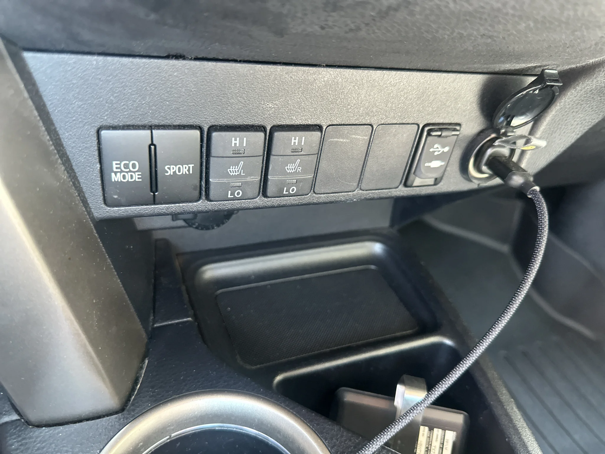 Used 2013 Black Toyota Limited image 15