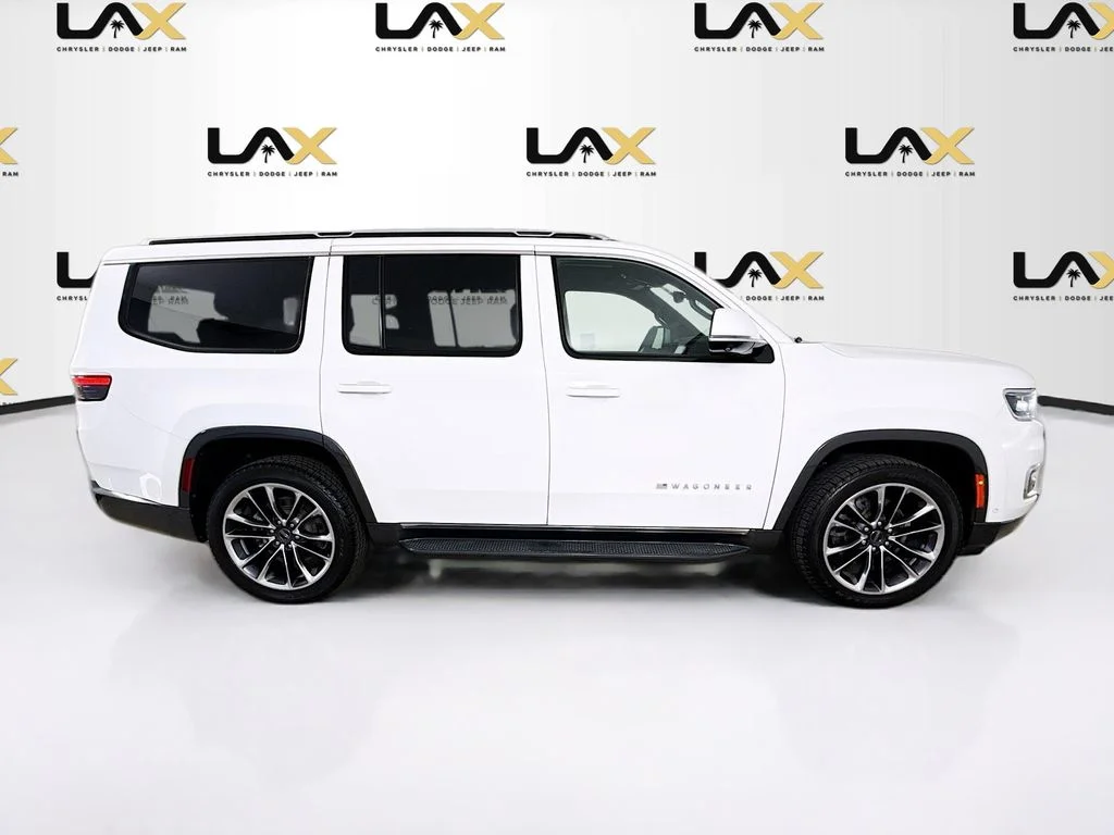 Used 2022 White Jeep Series II image 8