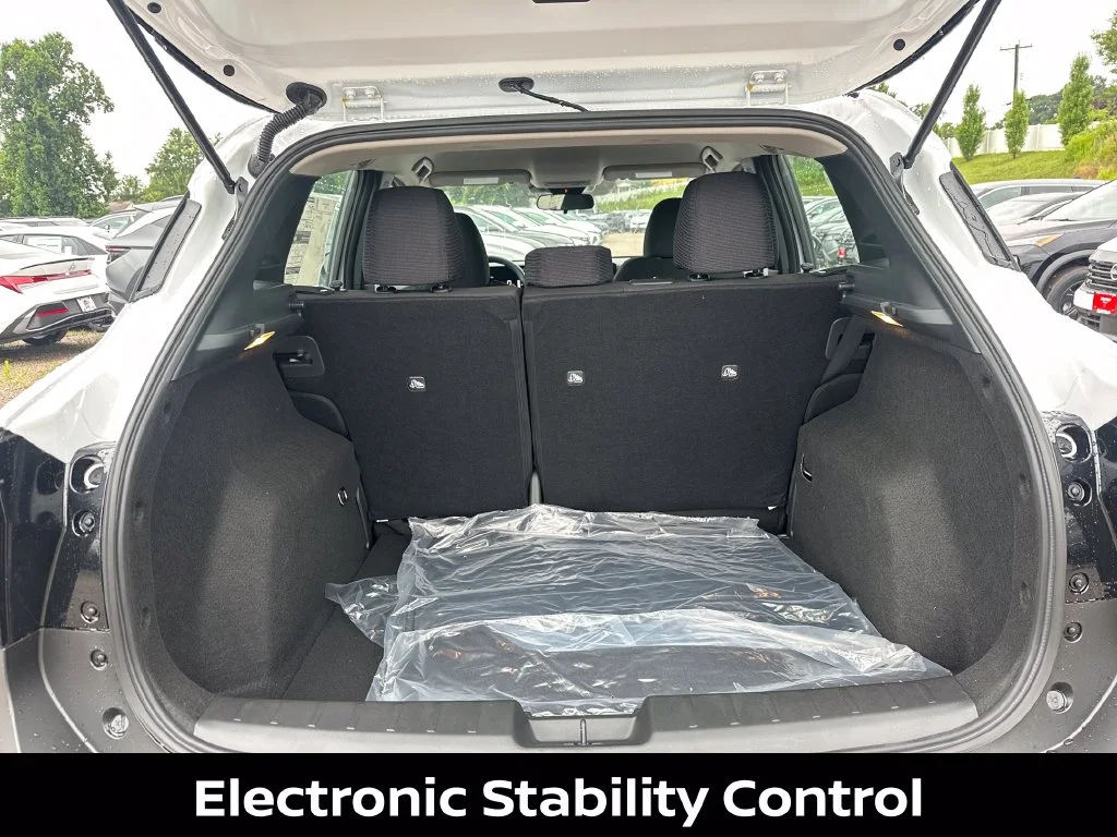 Certified Used 2026 White Nissan S image 29