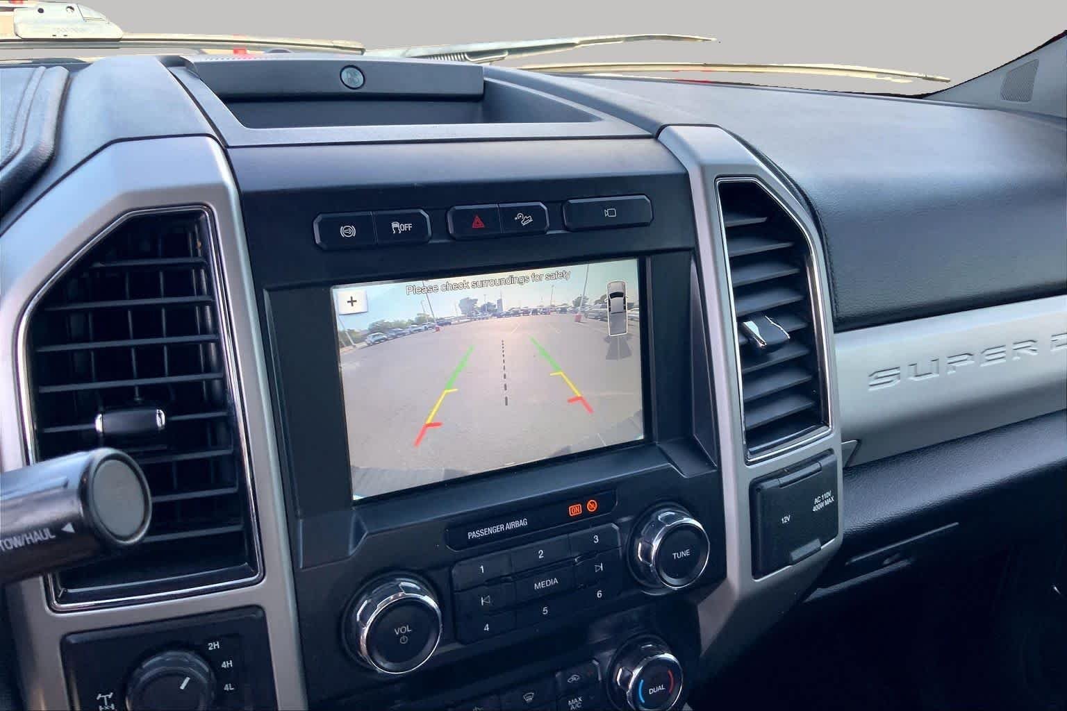 Used 2019 Oxford White Ford LARIAT image 27