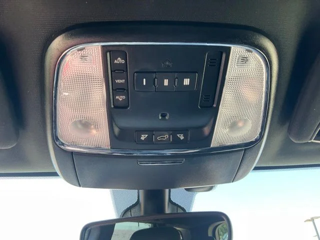 Used 2019 White Jeep Altitude image 14