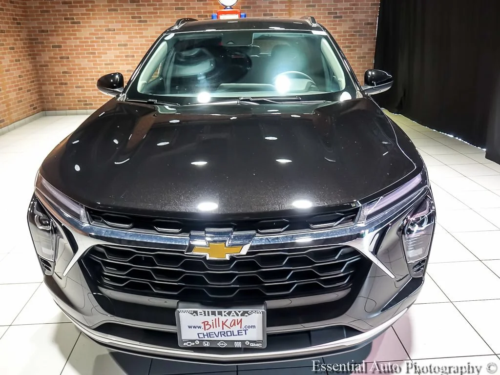 2026 Chevrolet Trax LT - Photo 6