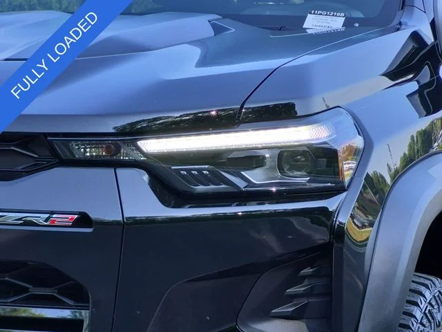 Used 2024 Black Chevrolet ZR2 image 17
