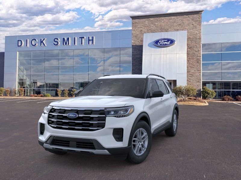 New 2026 Space White Metallic Ford Active image 2