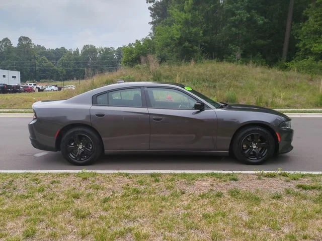Used 2023 Gray Dodge SXT image 14