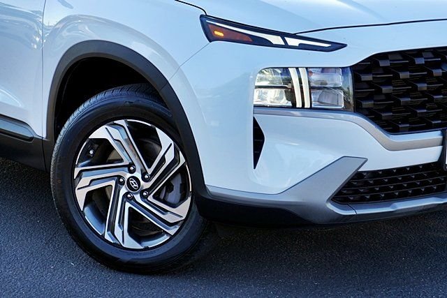 Certified Used 2023 Gray Hyundai SEL image 3