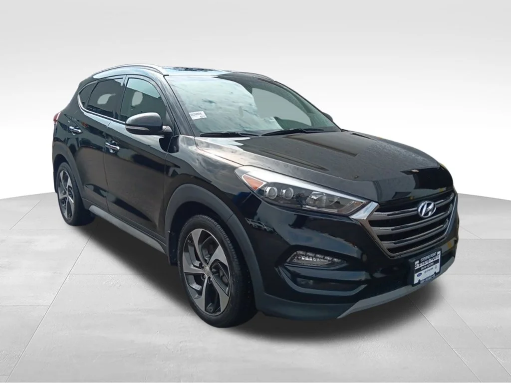 Used 2018 Black Noir Pearl Hyundai Limited image 9