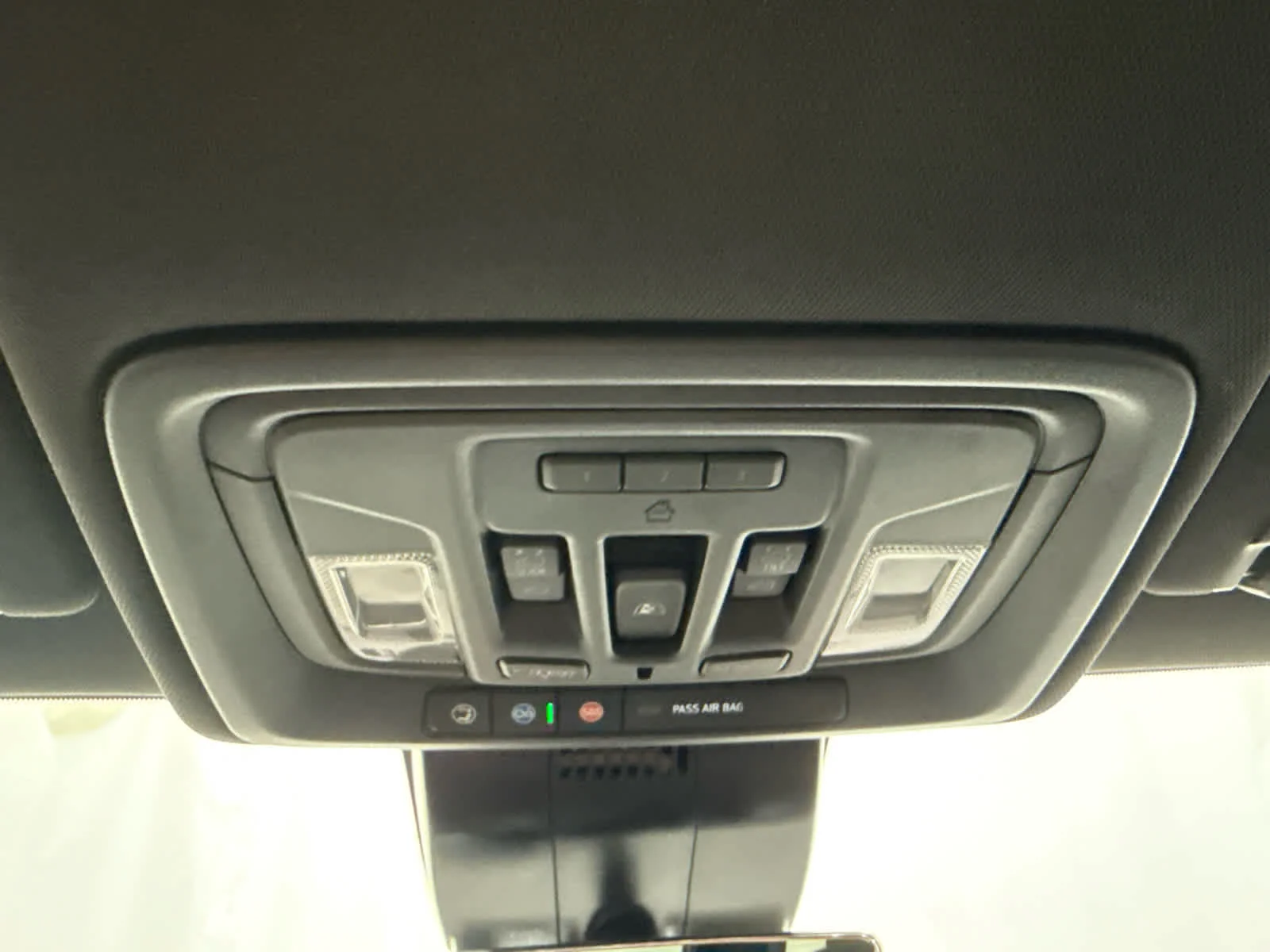 Used 2025 Black Chevrolet ZR2 image 22