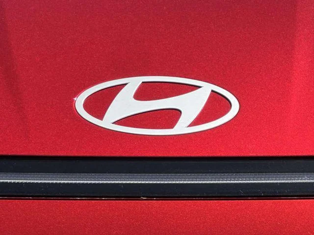 Used 2024 Ultimate red Hyundai SEL image 9