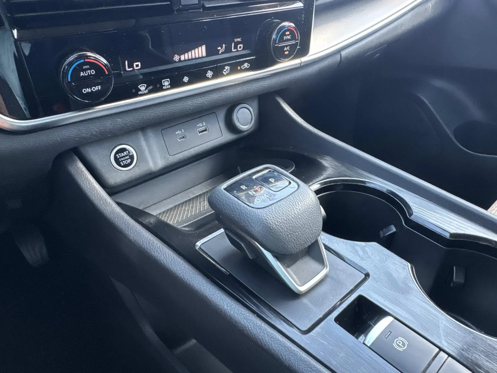 Used 2021 Super Black Nissan SV image 26