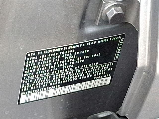 2025 Volkswagen Taos SE - Photo 22