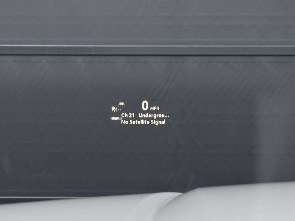 2023 CADILLAC XT4 - Image 24