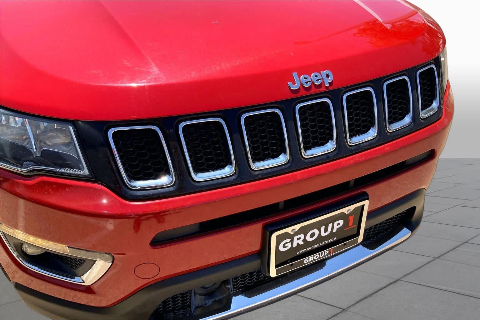 Used 2021 Redline Pearlcoat Jeep Limited image 37