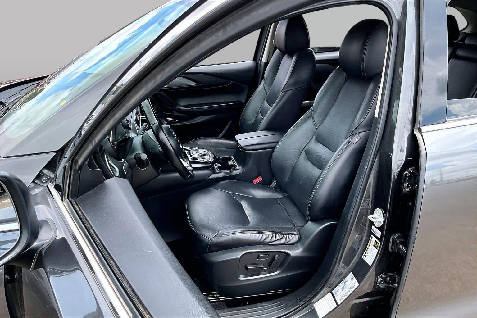 Used 2019 Machine Gray Metallic Mazda Touring image 7