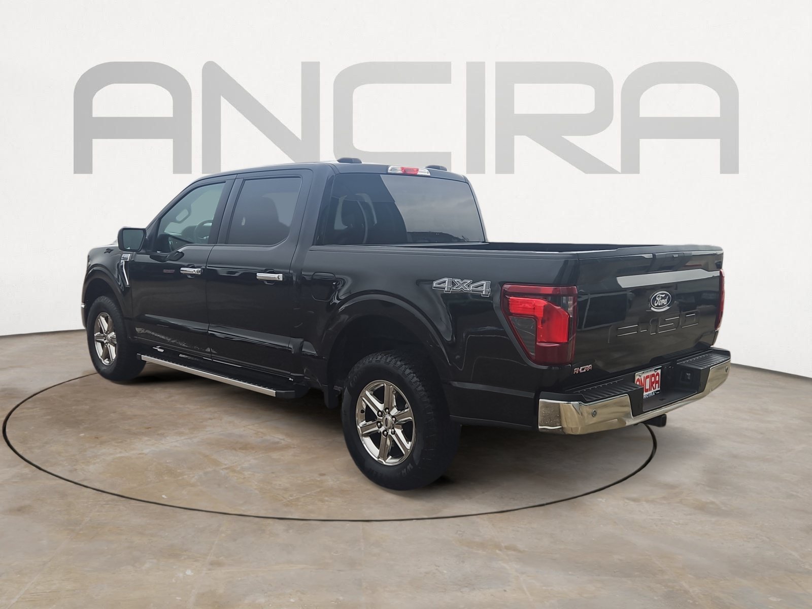 Used 2025 Black Metallic Ford XLT image 7