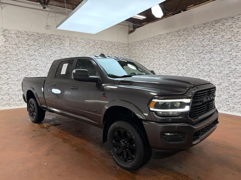Used 2021 Granite Crystal Metallic Clearcoat Ram Laramie image 1