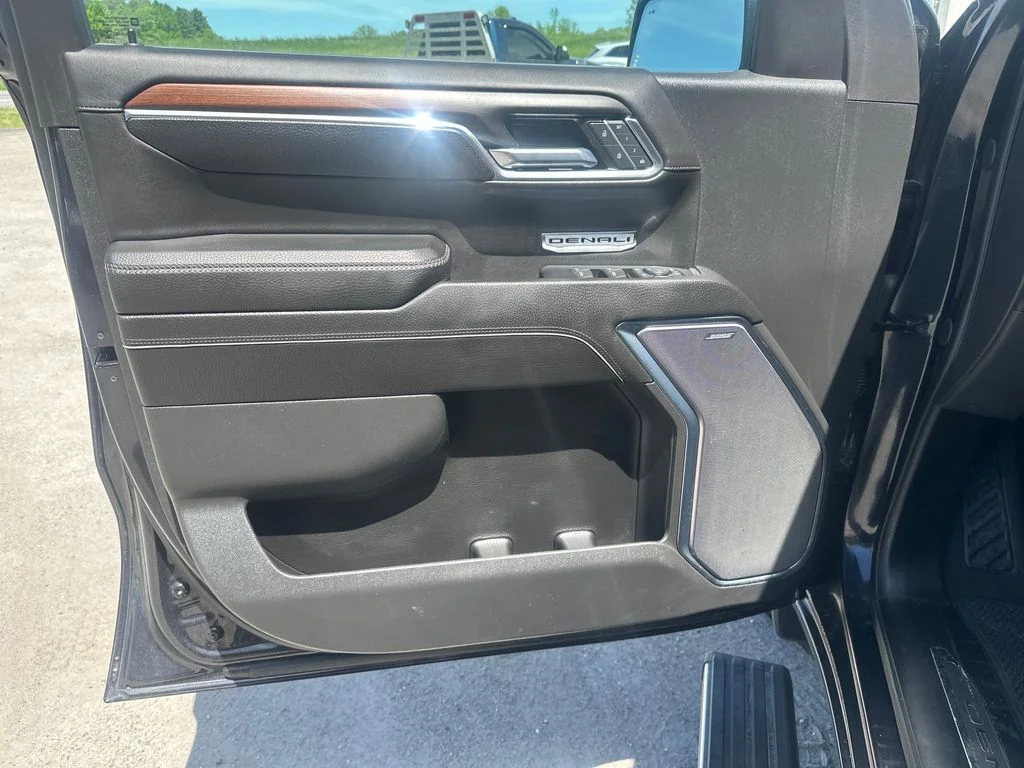Used 2024 Silver GMC Denali image 10