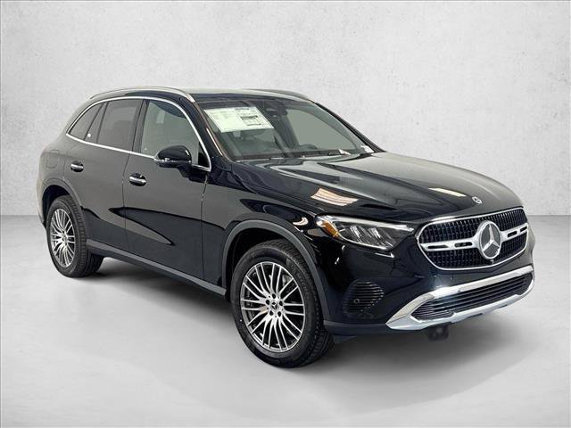 New 2026 Black Mercedes-Benz GLC 300 image 33