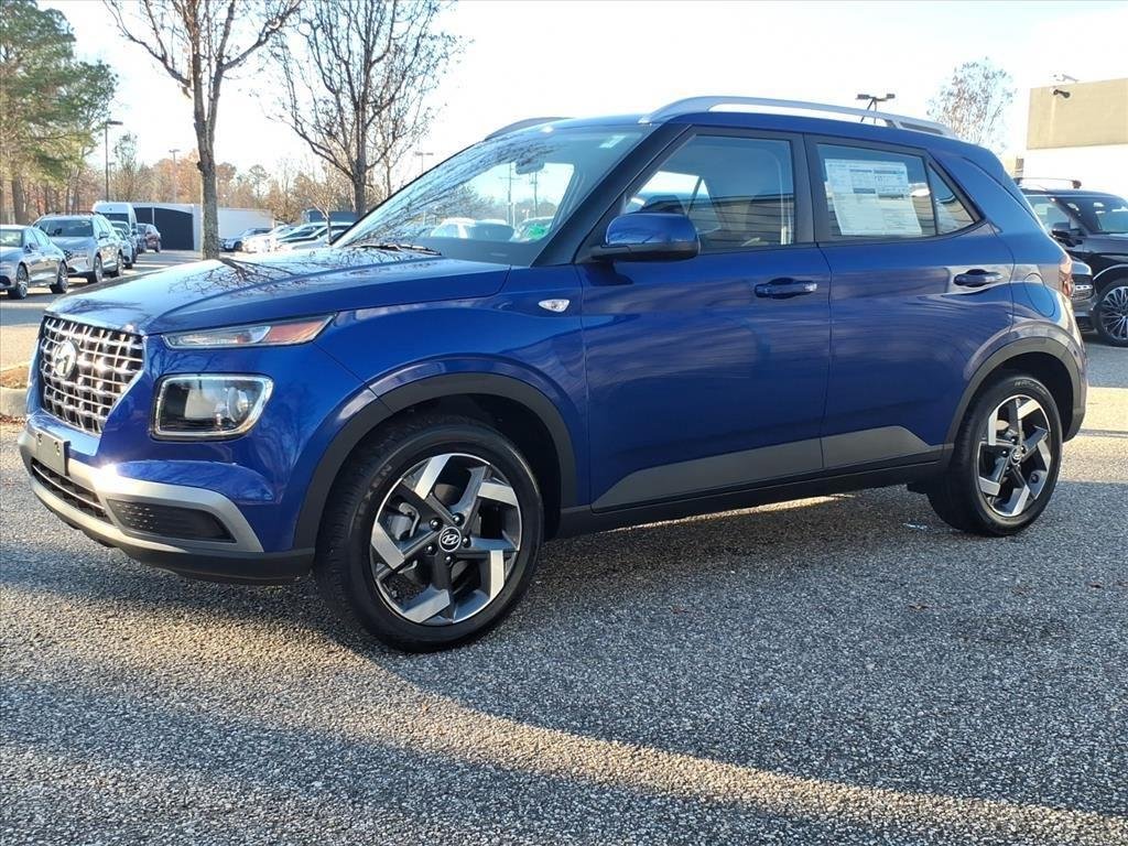 New 2026 Intense Blue Hyundai SEL image 3
