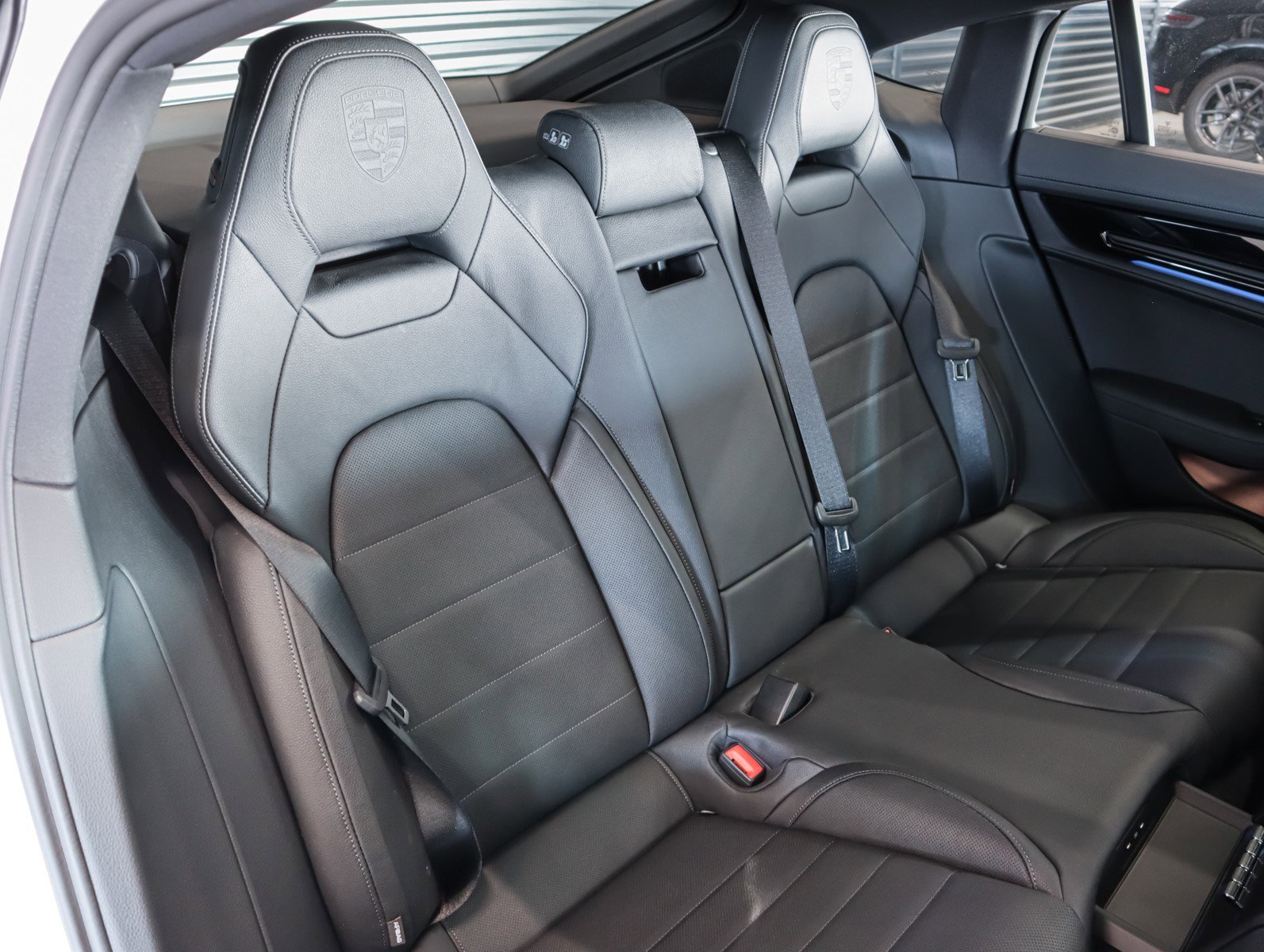 2026 Porsche Panamera Base - Photo 6