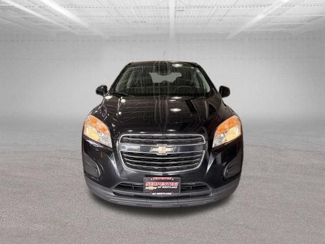 Used 2015 Chevrolet Trax LS with VIN 3GNCJPSB6FL253120 for sale in Westlake, OH