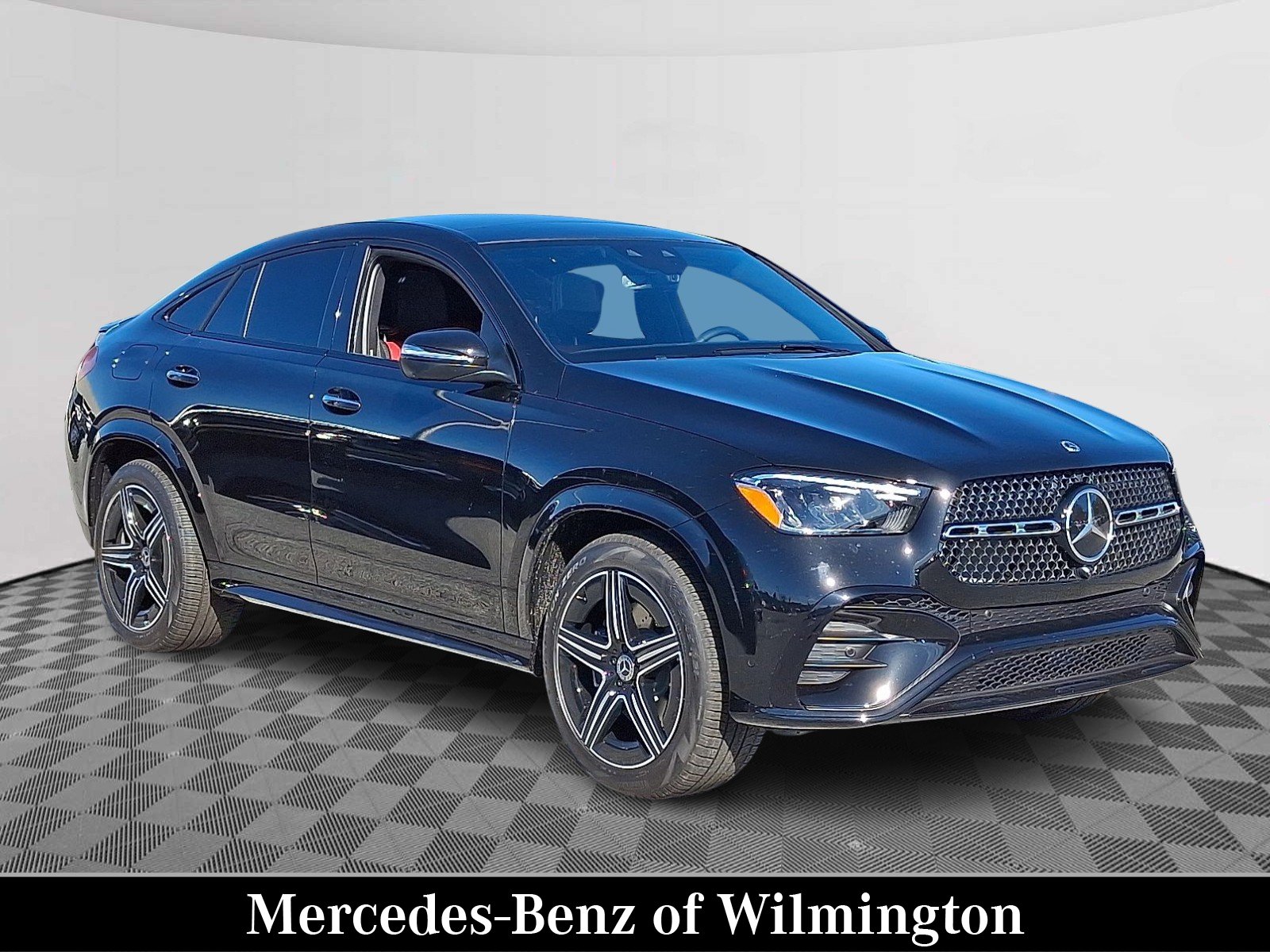 New 2026 Obsidian Black Metallic Mercedes-Benz GLE 450 image 1