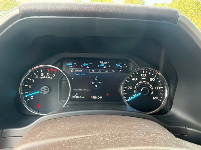Used 2018 Red Ford Lariat image 16