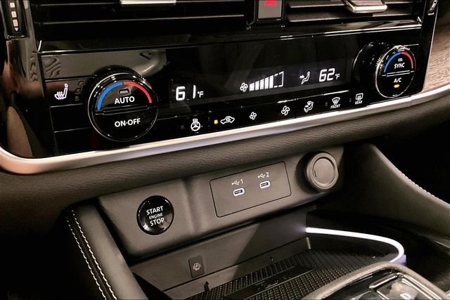 2025 Nissan Rogue Platinum - Photo 26