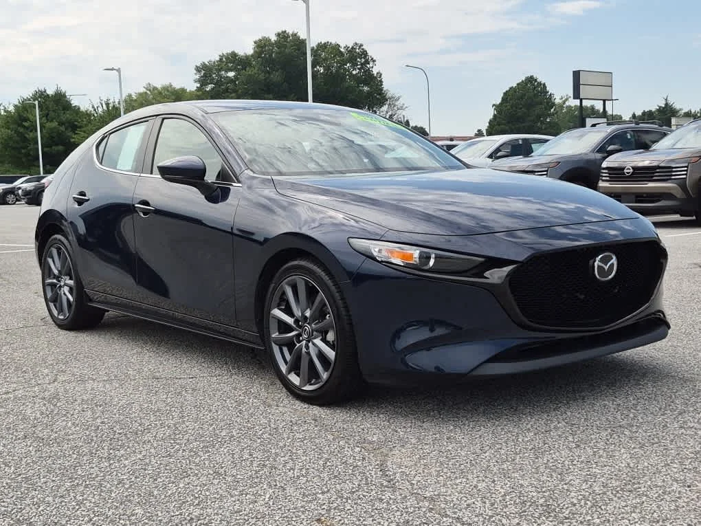 Used 2022 Deep Crystal Blue Mica Mazda Select image 2