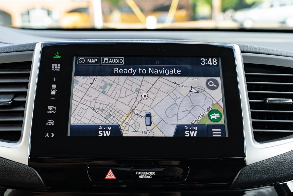 Used 2016 Black Honda Elite image 16