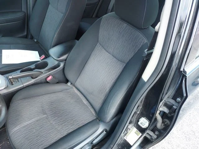 Used 2014 Black Nissan SV image 11