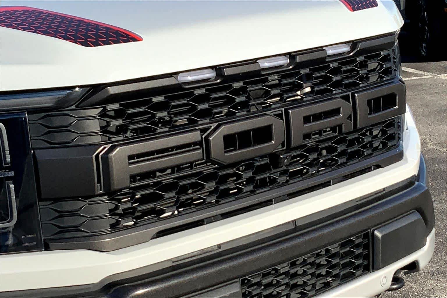 Used 2023 Avalanche Ford Raptor image 31