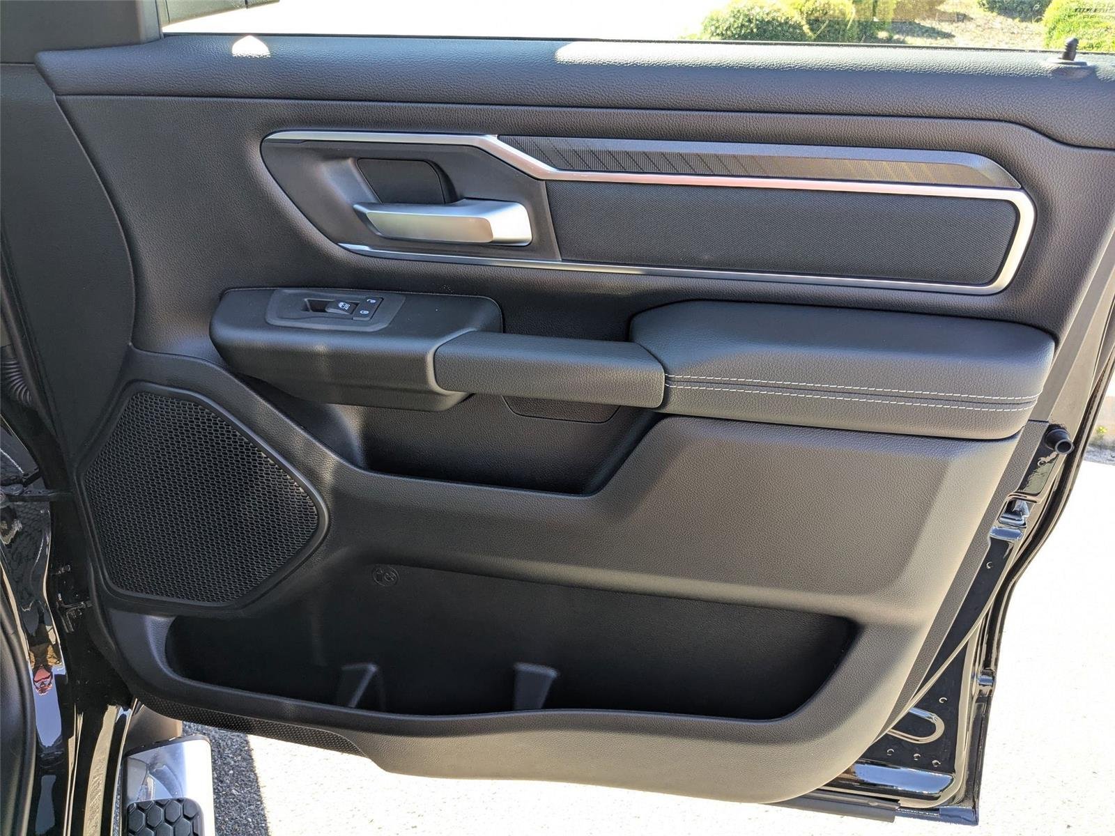 2025 RAM 1500 Big Horn/Lone Star - Photo 30
