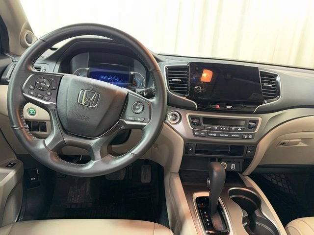 Used 2019 White Honda EX-L image 11