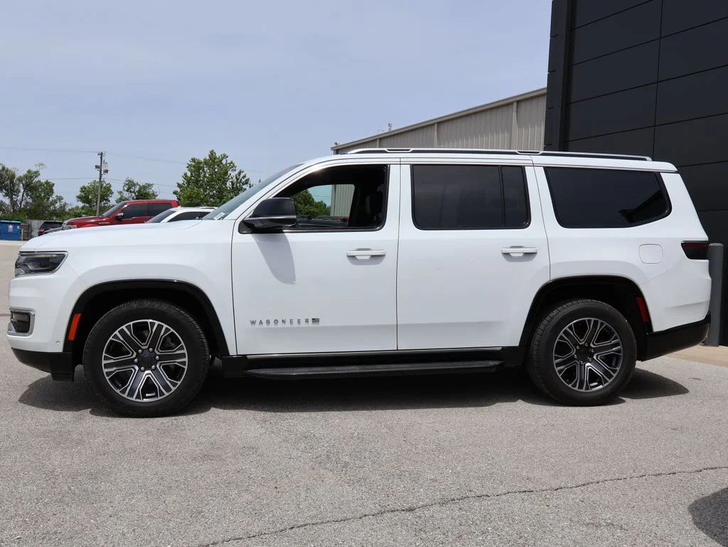 Used 2024 White Jeep Series II image 2