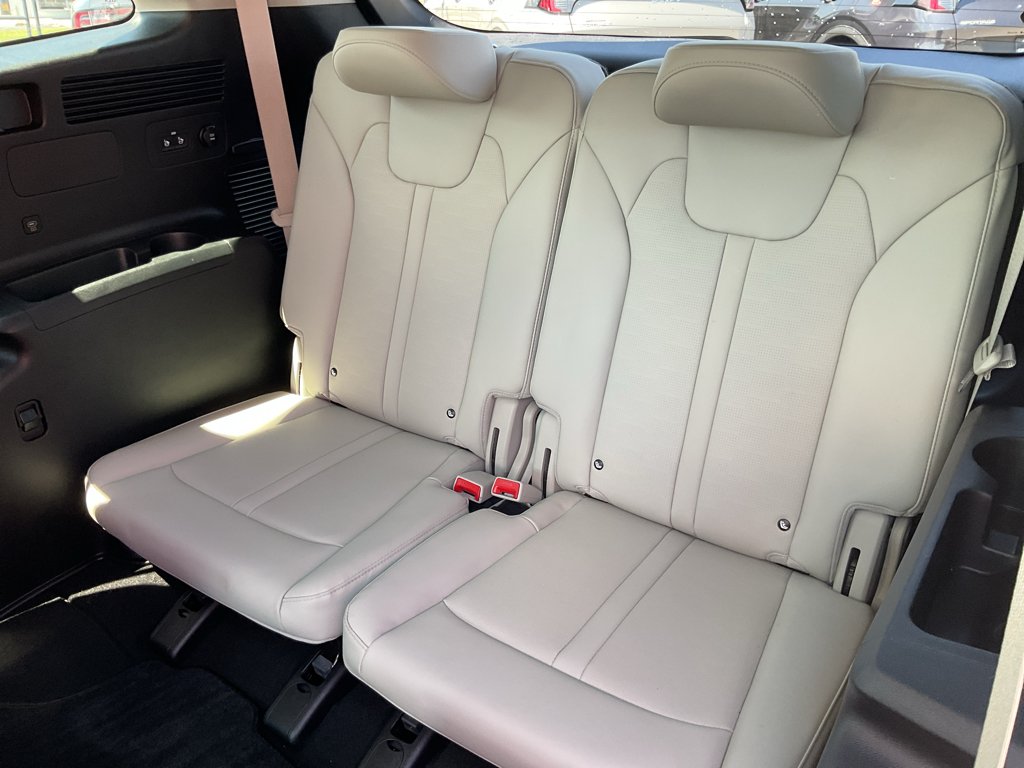 Certified Used 2025 Mineral Blue Kia EX image 20