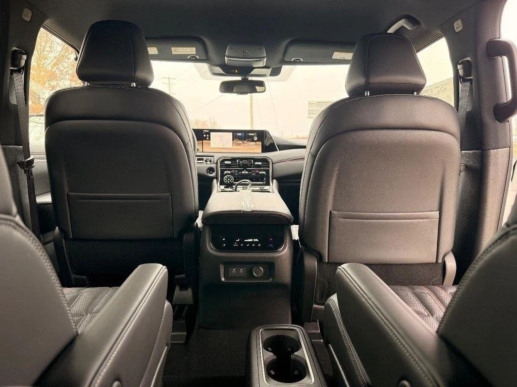 2026 Nissan Armada PRO-4X - Photo 26