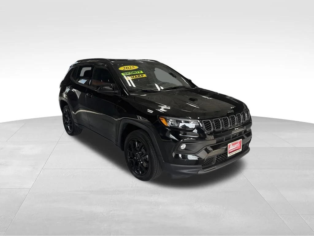Used 2025 Black Jeep Latitude image 8