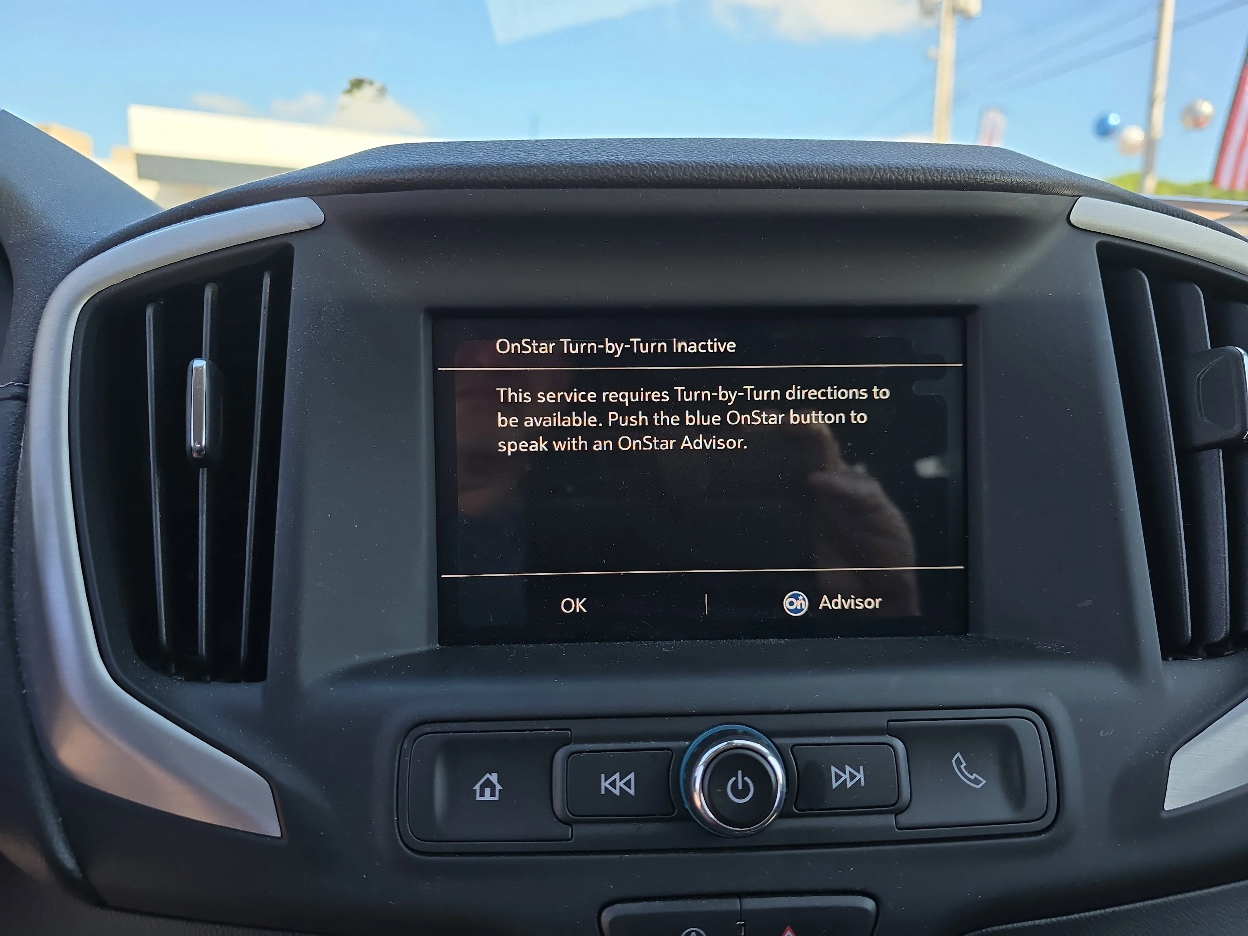 Used 2023 Sterling Metallic GMC SLE image 30