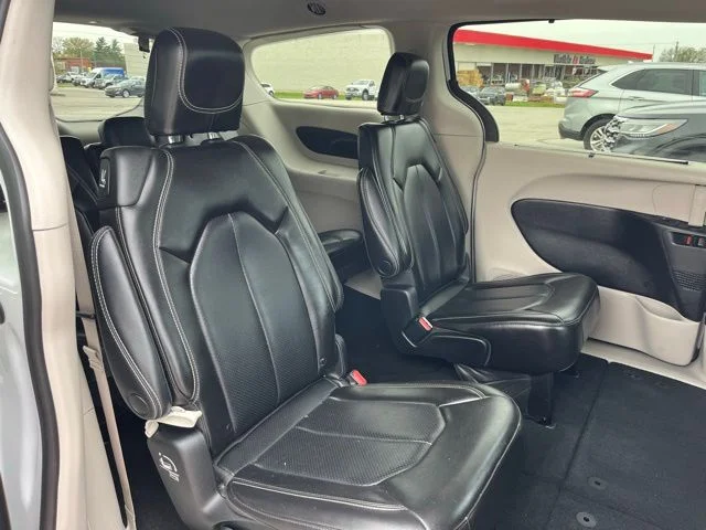 Used 2023 White Chrysler Touring L image 28
