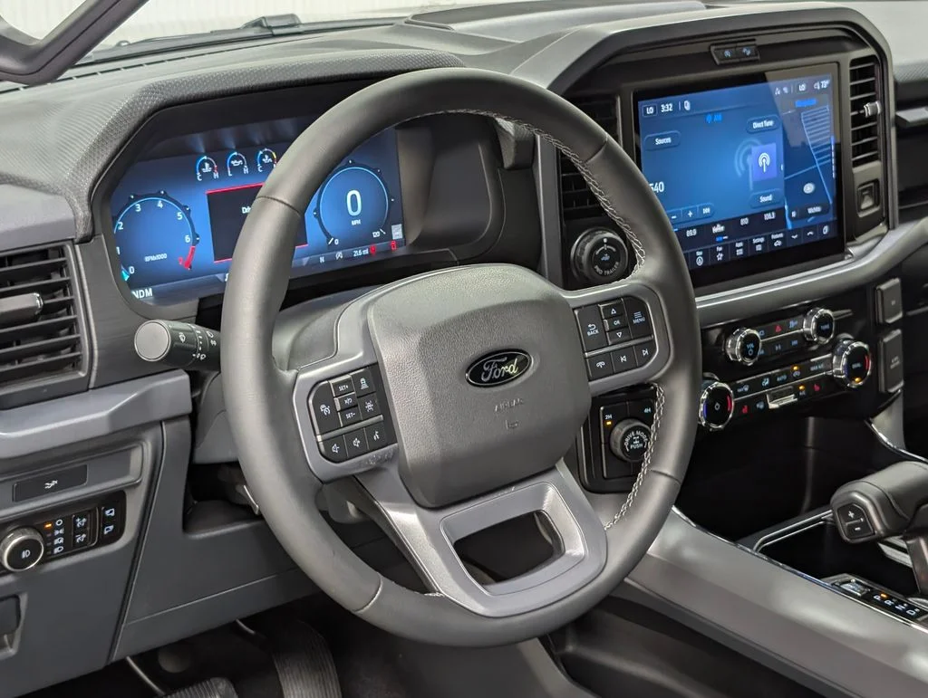 New 2026 Agate Black Metallic Ford XLT image 13