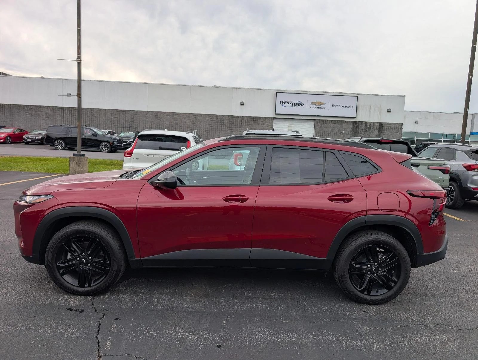 Used 2024 Crimson Metallic Chevrolet ACTIV image 5