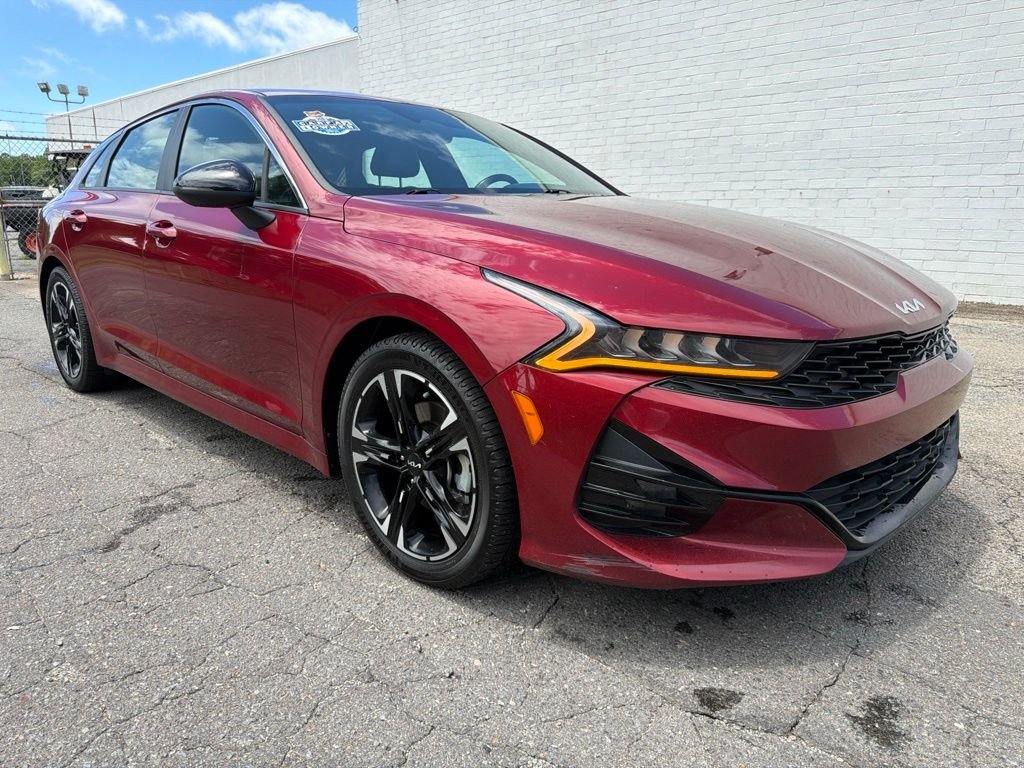 Used 2022 Red Kia GT-Line image 8