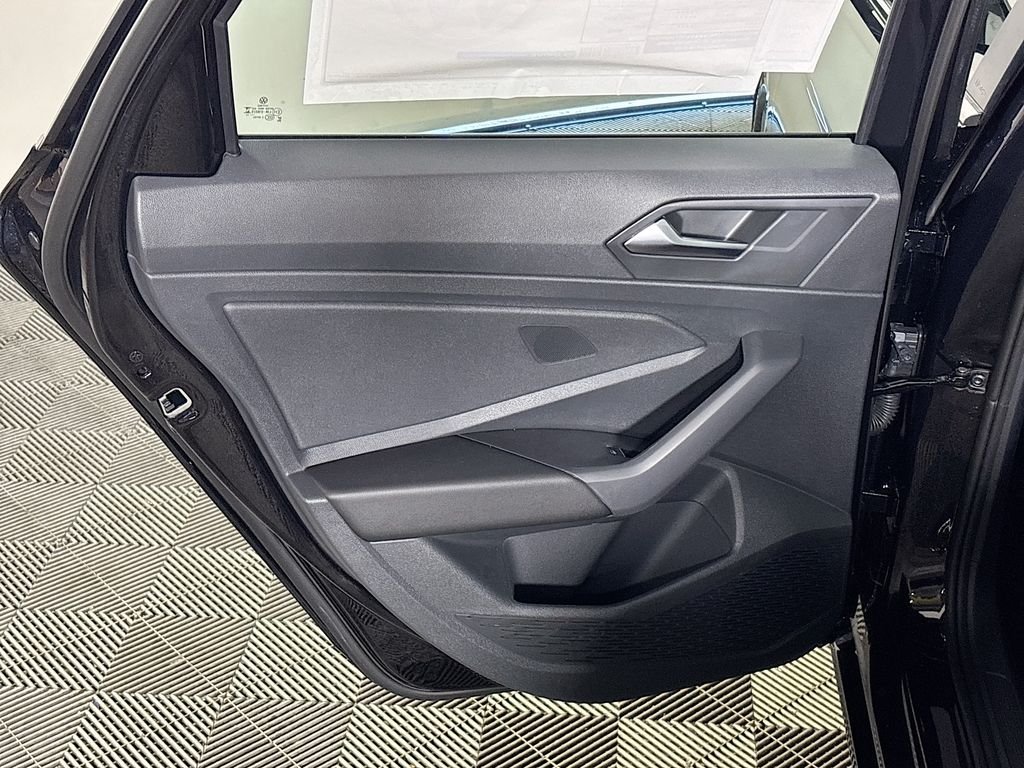 New 2026 Deep Black Pearl Volkswagen 1.5T S image 18