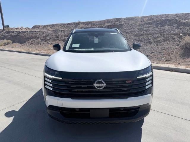 New 2026 Aspen White TriCoat / Super Black Two-tone Nissan SR image 2