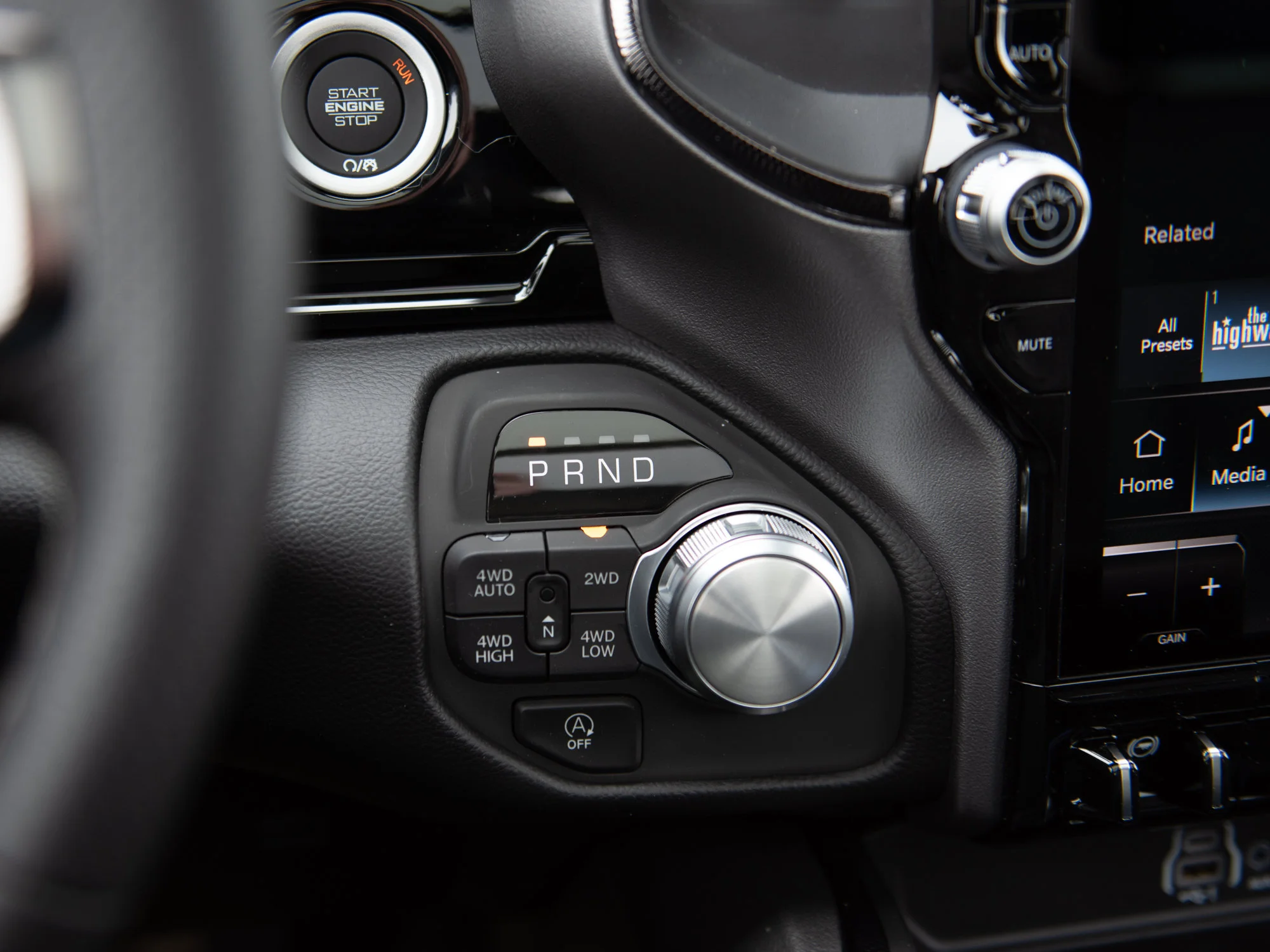 New 2026 Black RAM Sport* HEMI V8 image 17