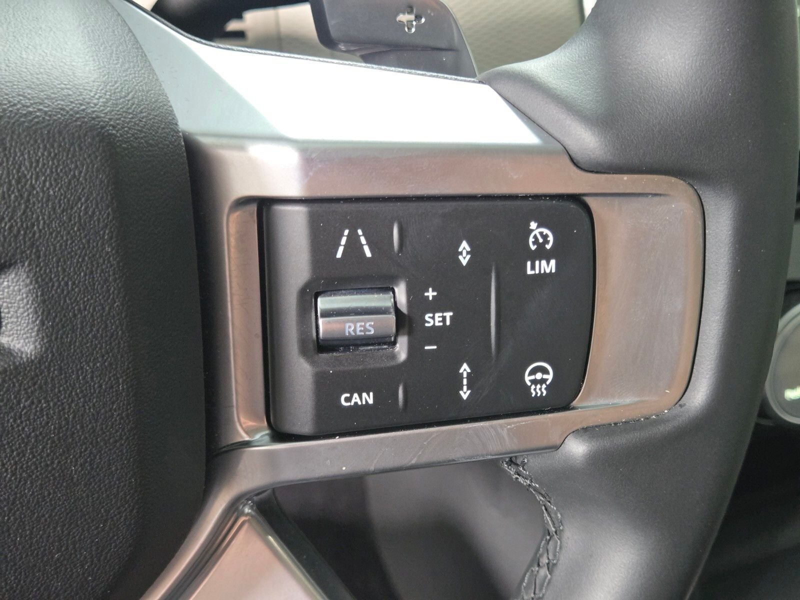 Used 2026 Santorini Black Metallic Land Rover Gemini Edition image 25